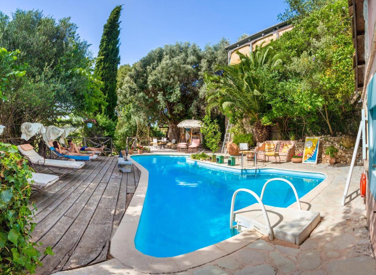 Aparthotel Pavezzo Country Retreat Katouna